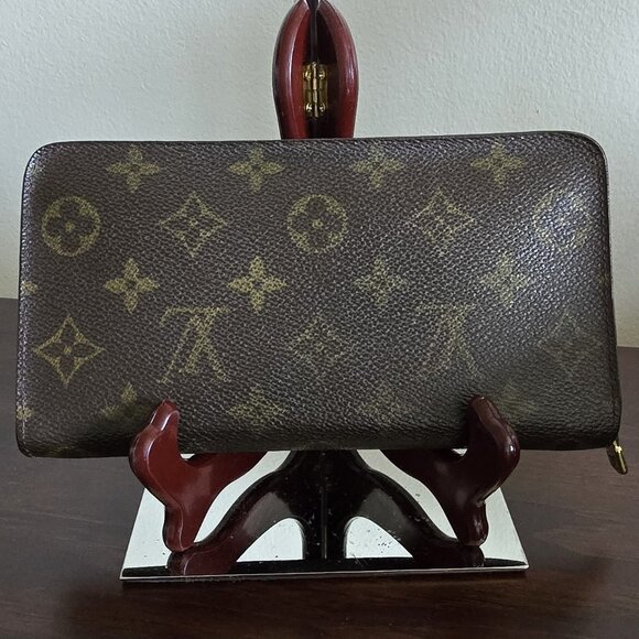 Louis Vuitton Porte Monnaie Zip Around Wallet Monogram - Picture 1 of 10